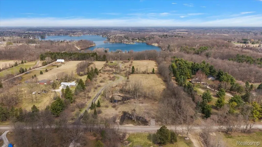10515 Horton Road Atlas Township MI 48438