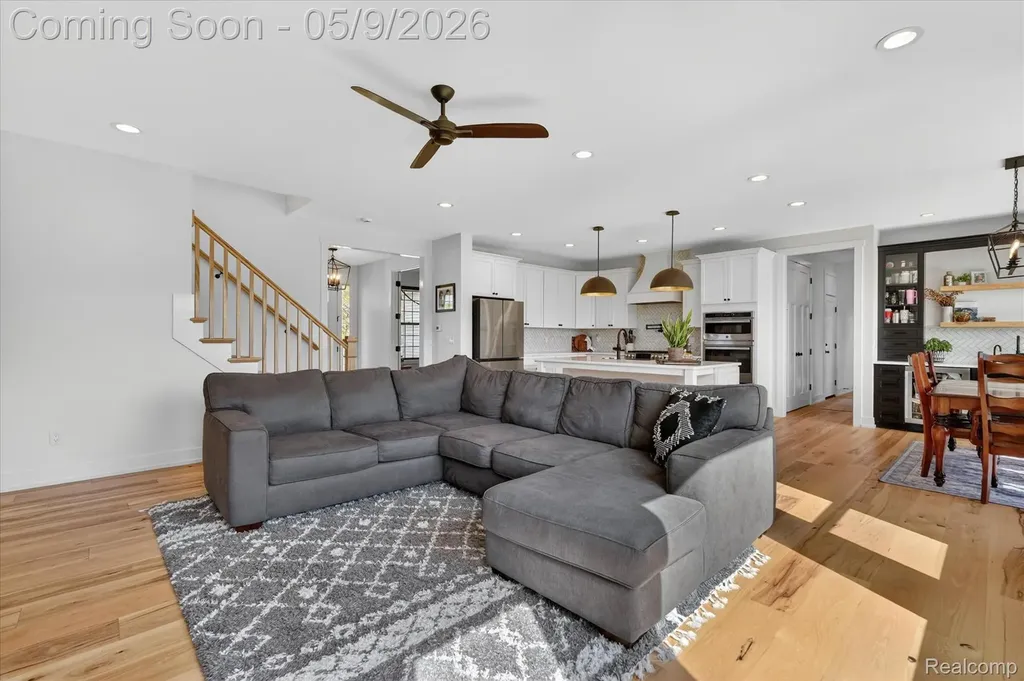 27598 Green Valley Drive Lyon Charter Township MI 48165