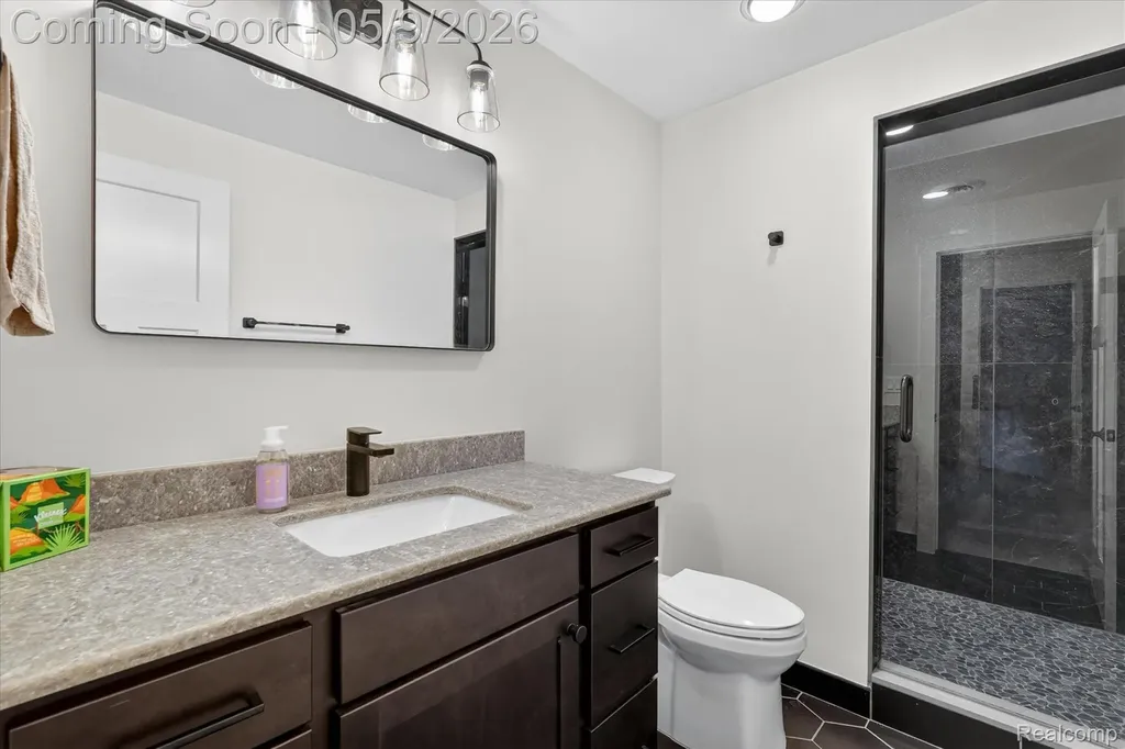27598 Green Valley Drive Lyon Charter Township MI 48165