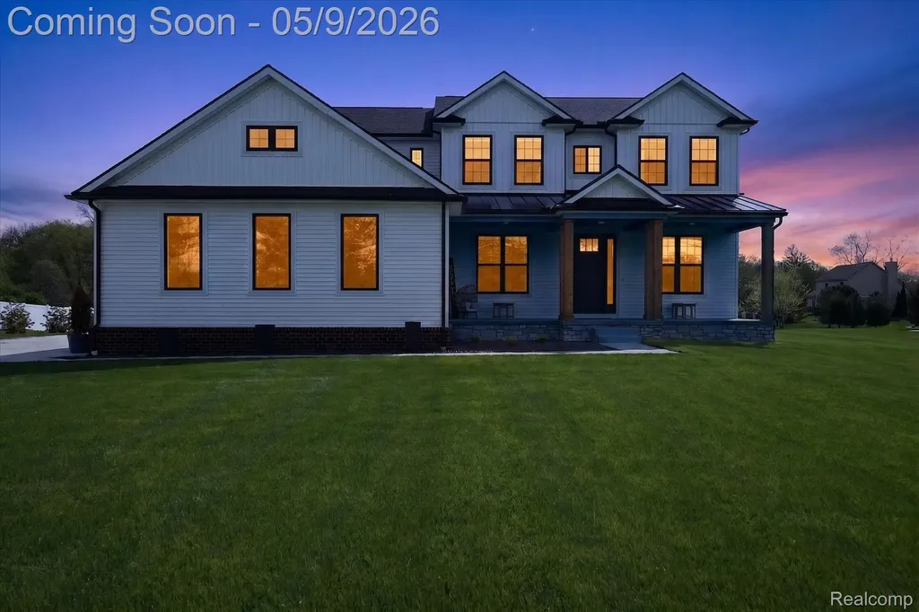27598 Green Valley Drive Lyon Charter Township MI 48165