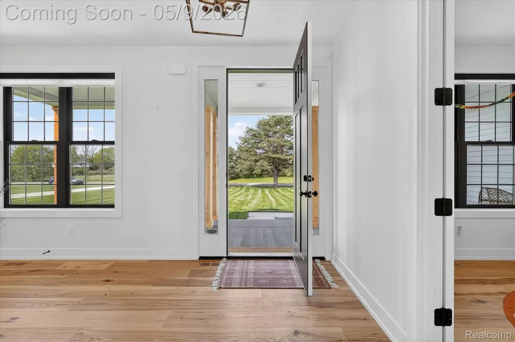 27598 Green Valley Drive Lyon Charter Township MI 48165