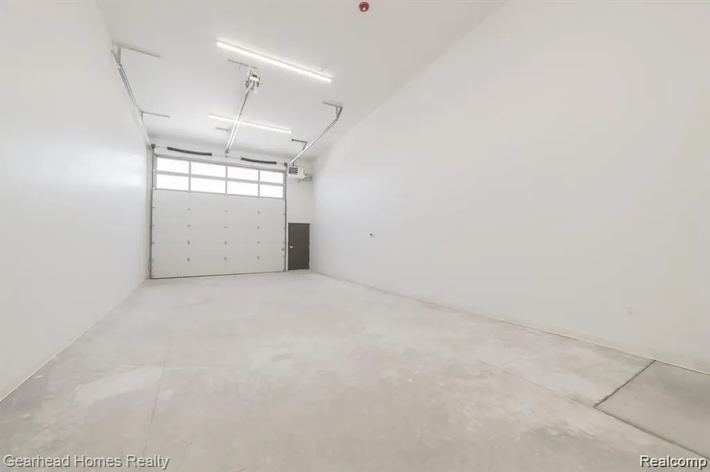 1641 Balian Road Waterford Charter Township MI 48327