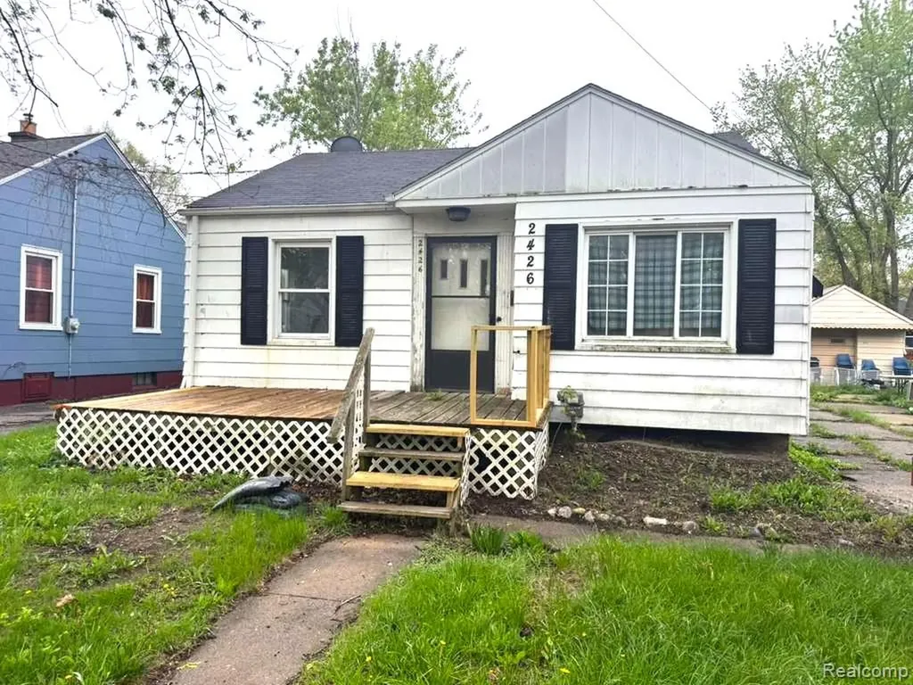 2426 Missouri Avenue Flint City MI 48506