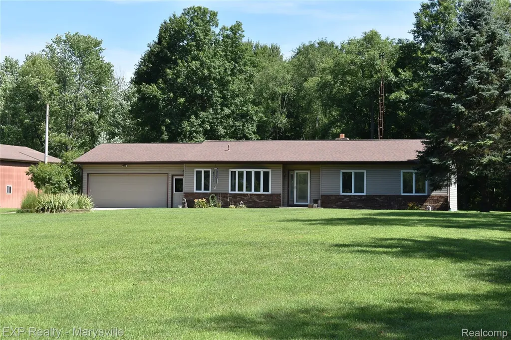 12980 Metcalf Road Brockway Township MI 48097
