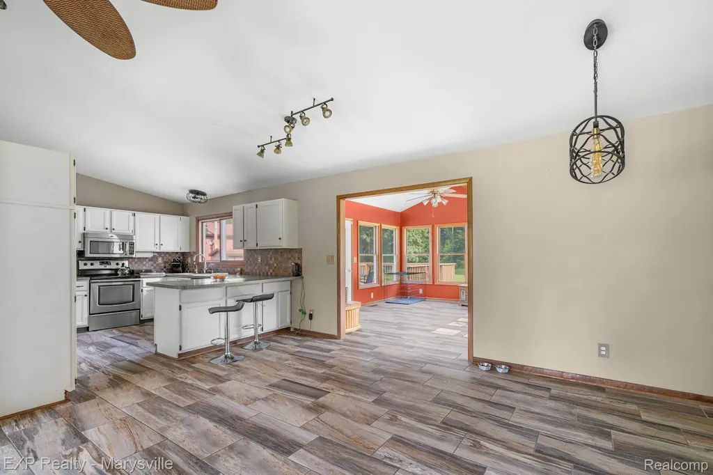 12980 Metcalf Road Brockway Township MI 48097
