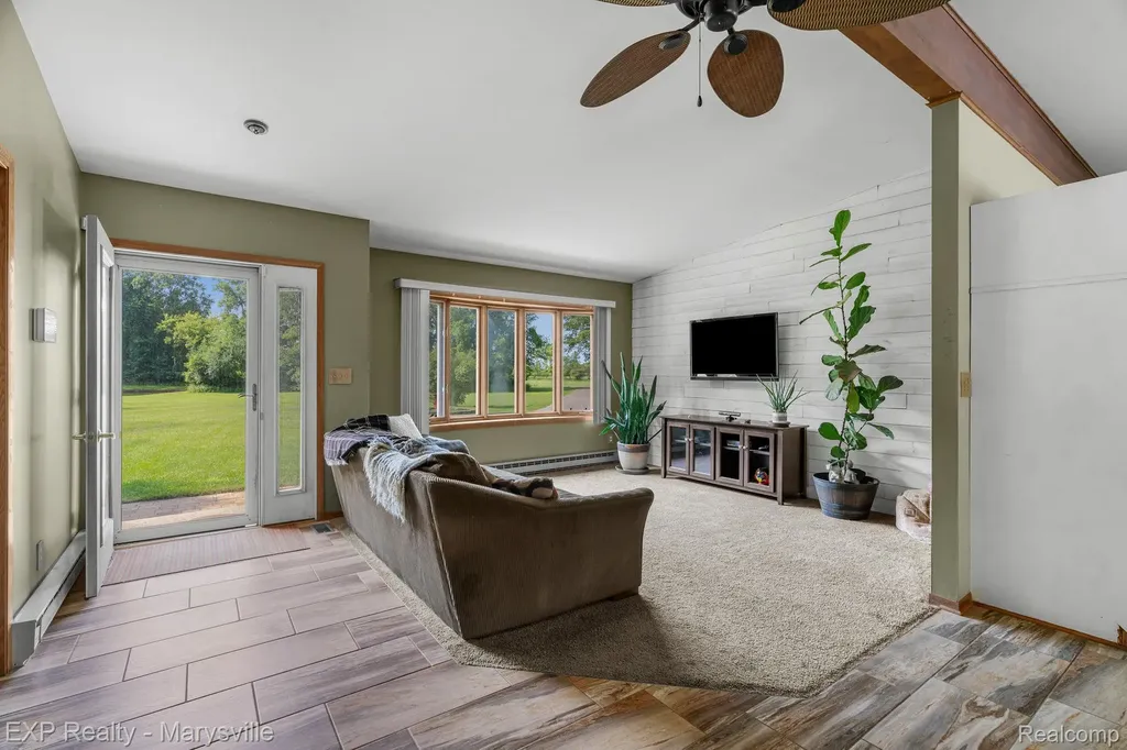 12980 Metcalf Road Brockway Township MI 48097