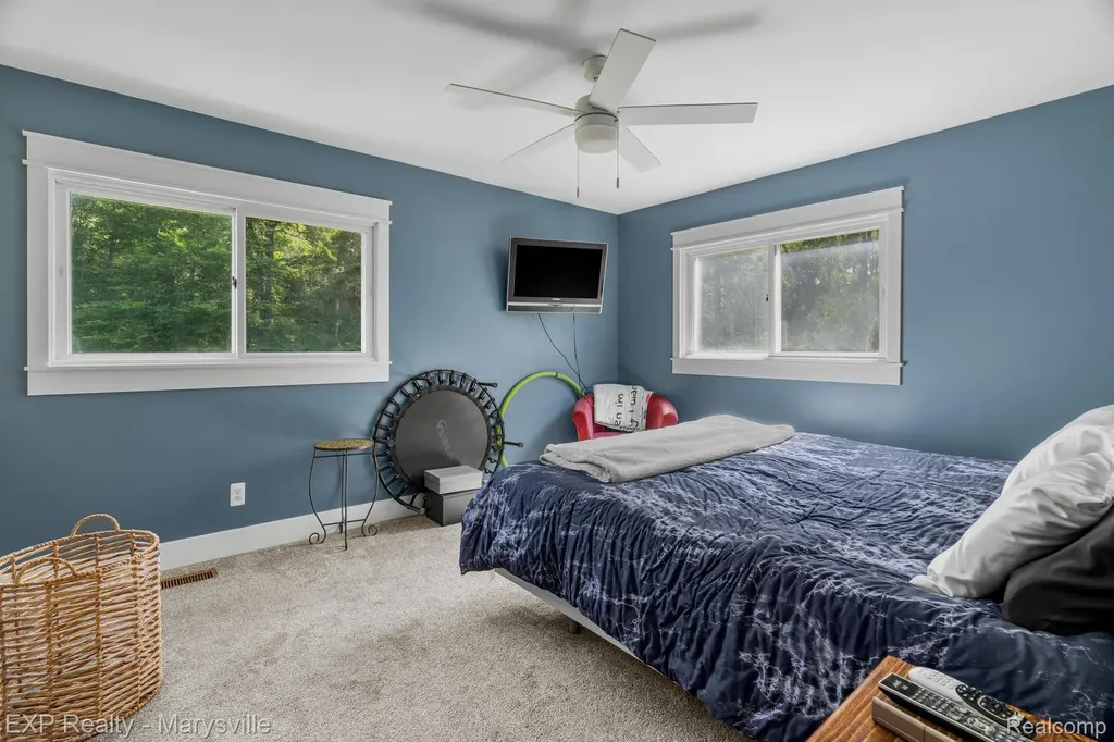 12980 Metcalf Road Brockway Township MI 48097