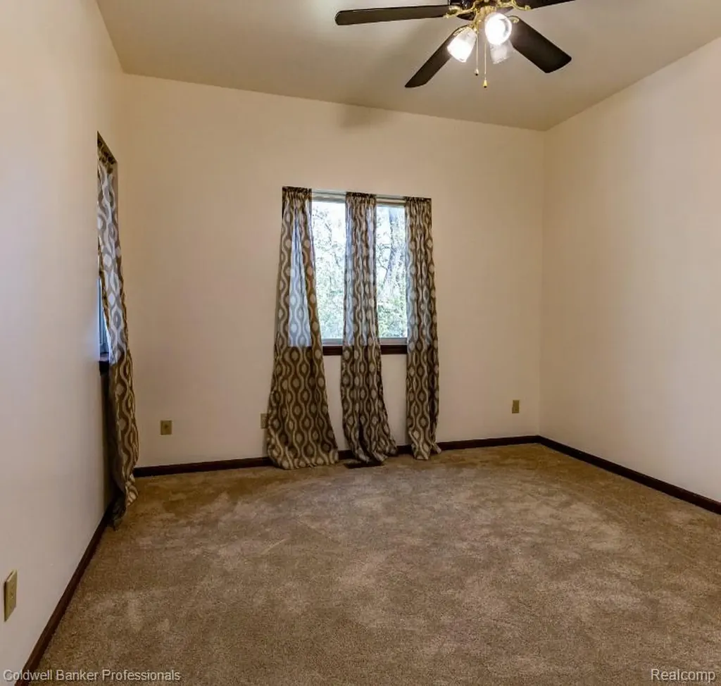 11171 Lapeer Road Davison Township MI 48423