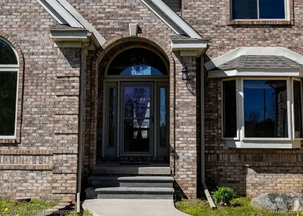 11171 Lapeer Road Davison Township MI 48423