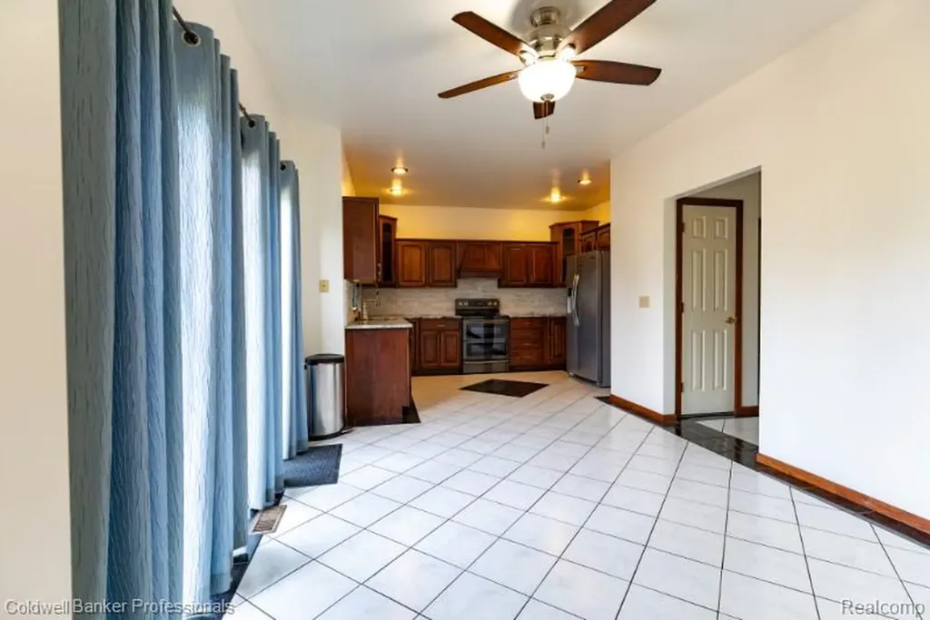 11171 Lapeer Road Davison Township MI 48423