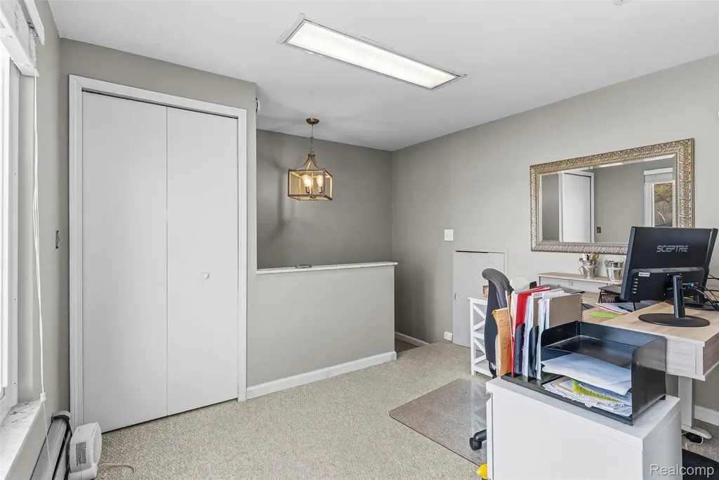 3142 Ponemah Drive Fenton Charter Township MI 48430