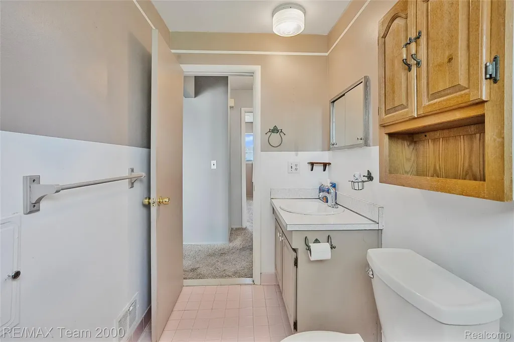 33622 Bock Street Garden City City MI 48135