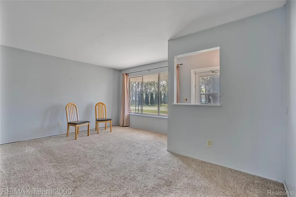 33622 Bock Street Garden City City MI 48135
