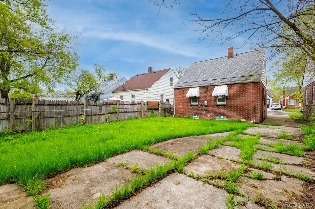 9575 Longacre Street Detroit City MI 48227