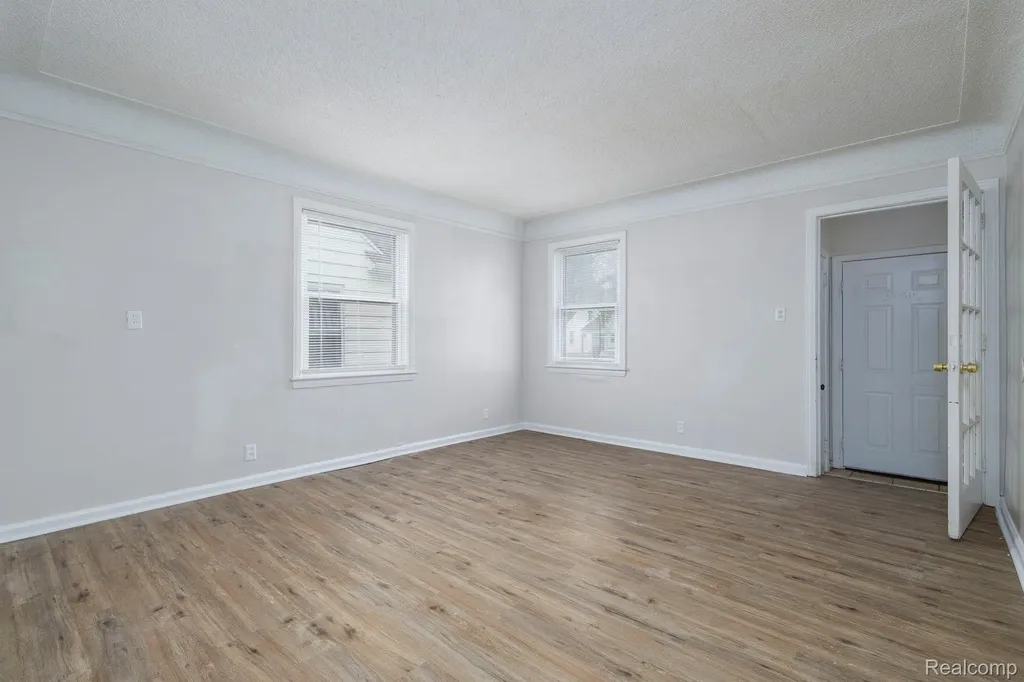 9575 Longacre Street Detroit City MI 48227