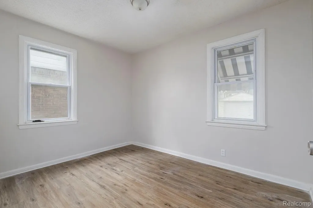9575 Longacre Street Detroit City MI 48227