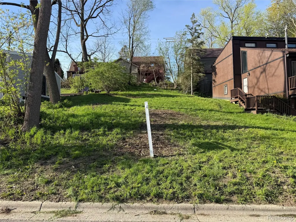 1808 Orchard Street Ann Arbor City MI 48103