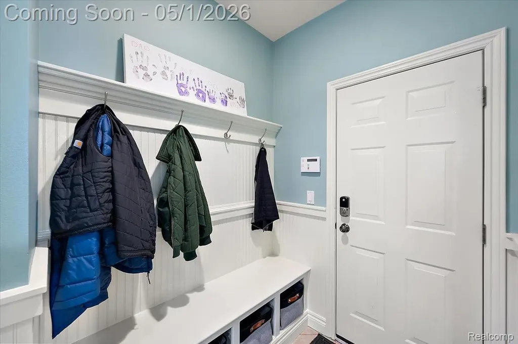 30405 Stonegate Drive Franklin Village MI 48025