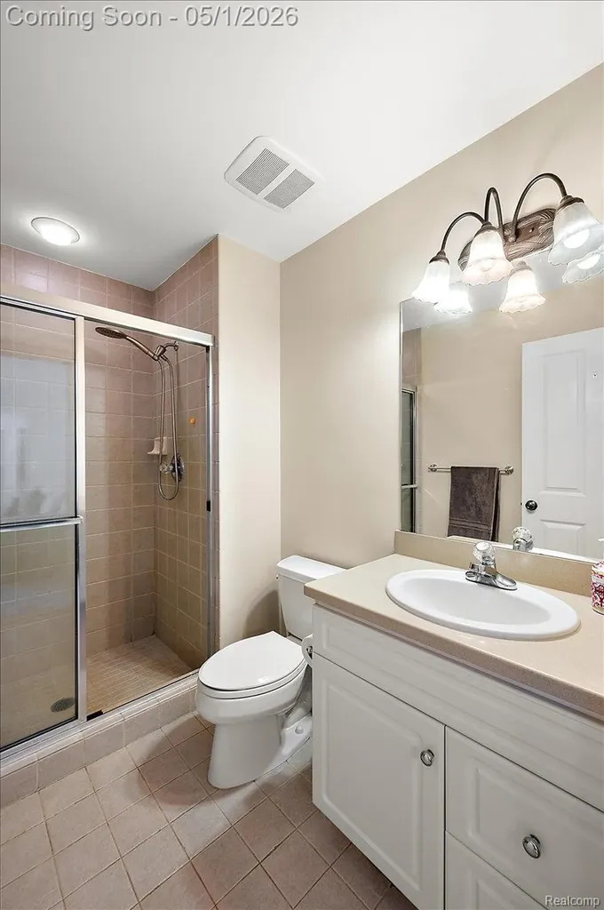 30405 Stonegate Drive Franklin Village MI 48025