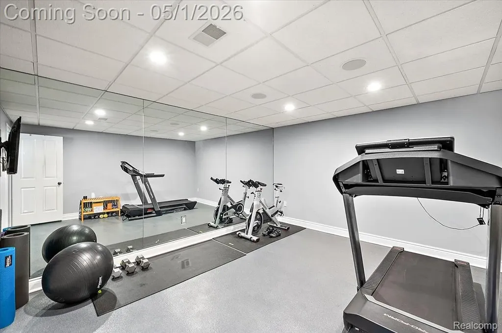 30405 Stonegate Drive Franklin Village MI 48025