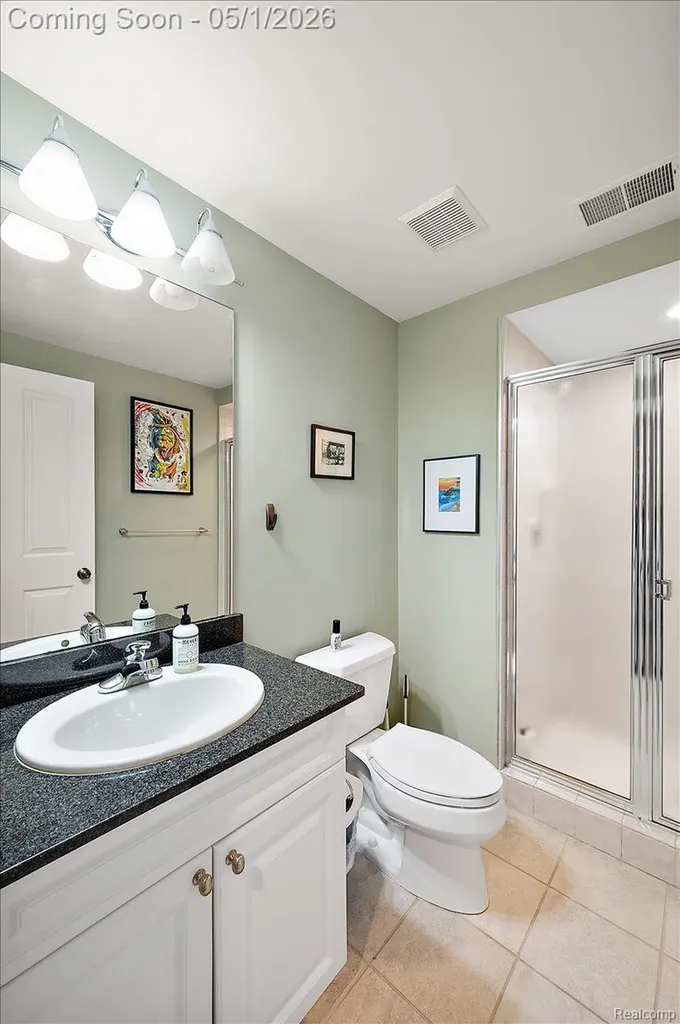 30405 Stonegate Drive Franklin Village MI 48025