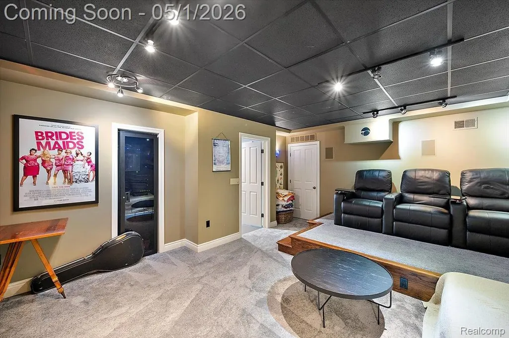 30405 Stonegate Drive Franklin Village MI 48025
