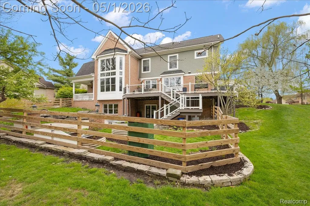 30405 Stonegate Drive Franklin Village MI 48025