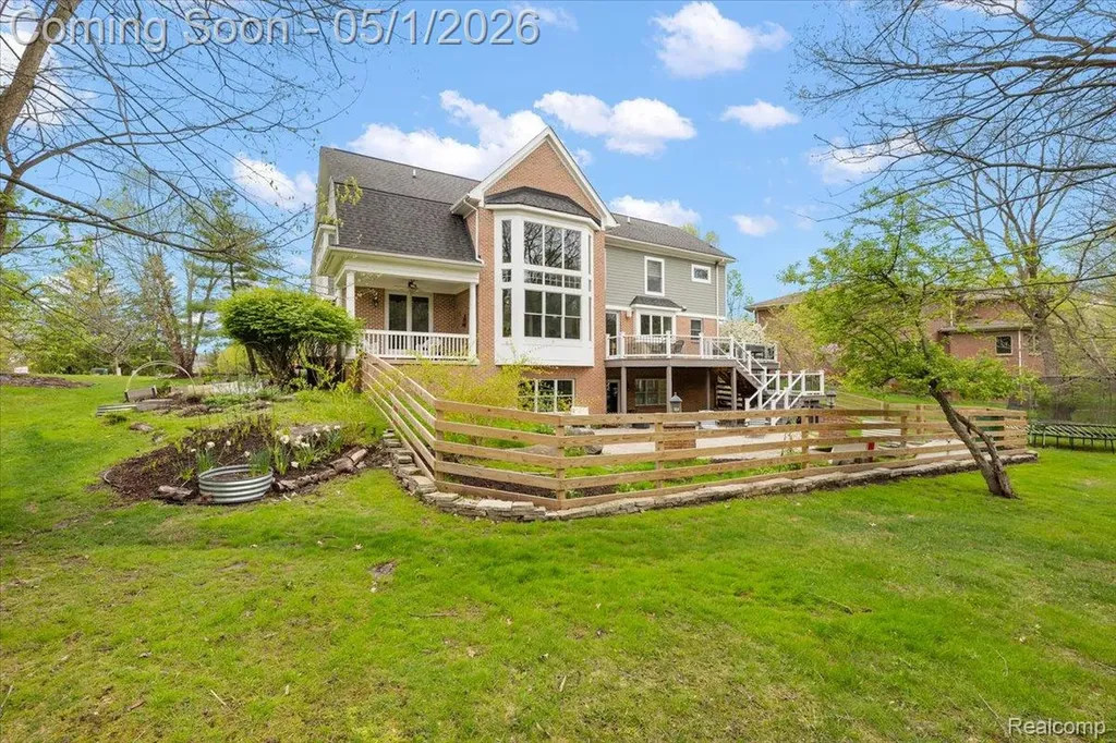 30405 Stonegate Drive Franklin Village MI 48025