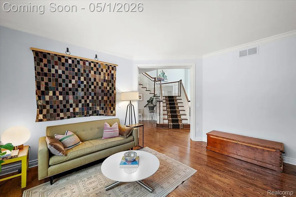 30405 Stonegate Drive Franklin Village MI 48025