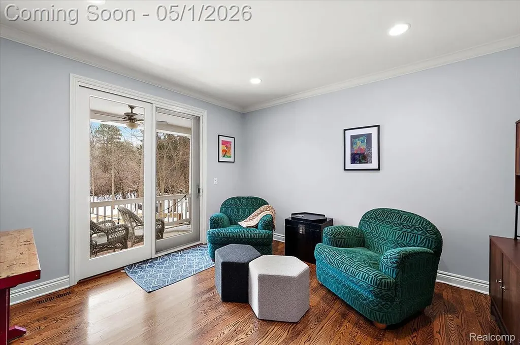 30405 Stonegate Drive Franklin Village MI 48025