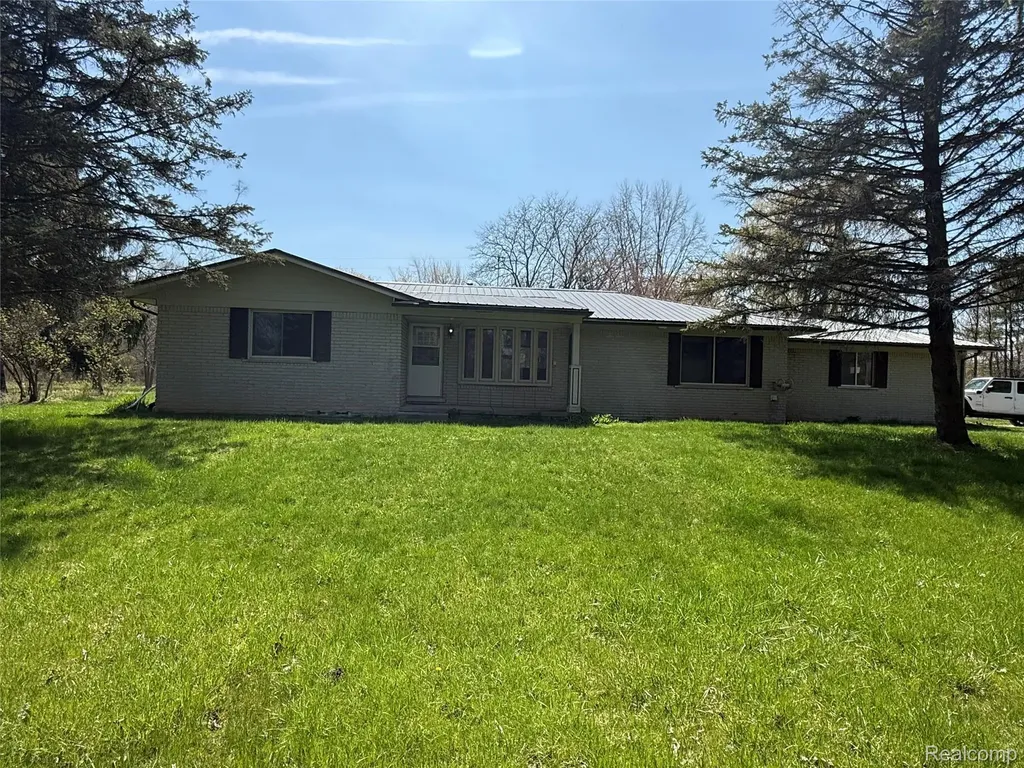 11779 Dunn Road St. Clair City MI 48041