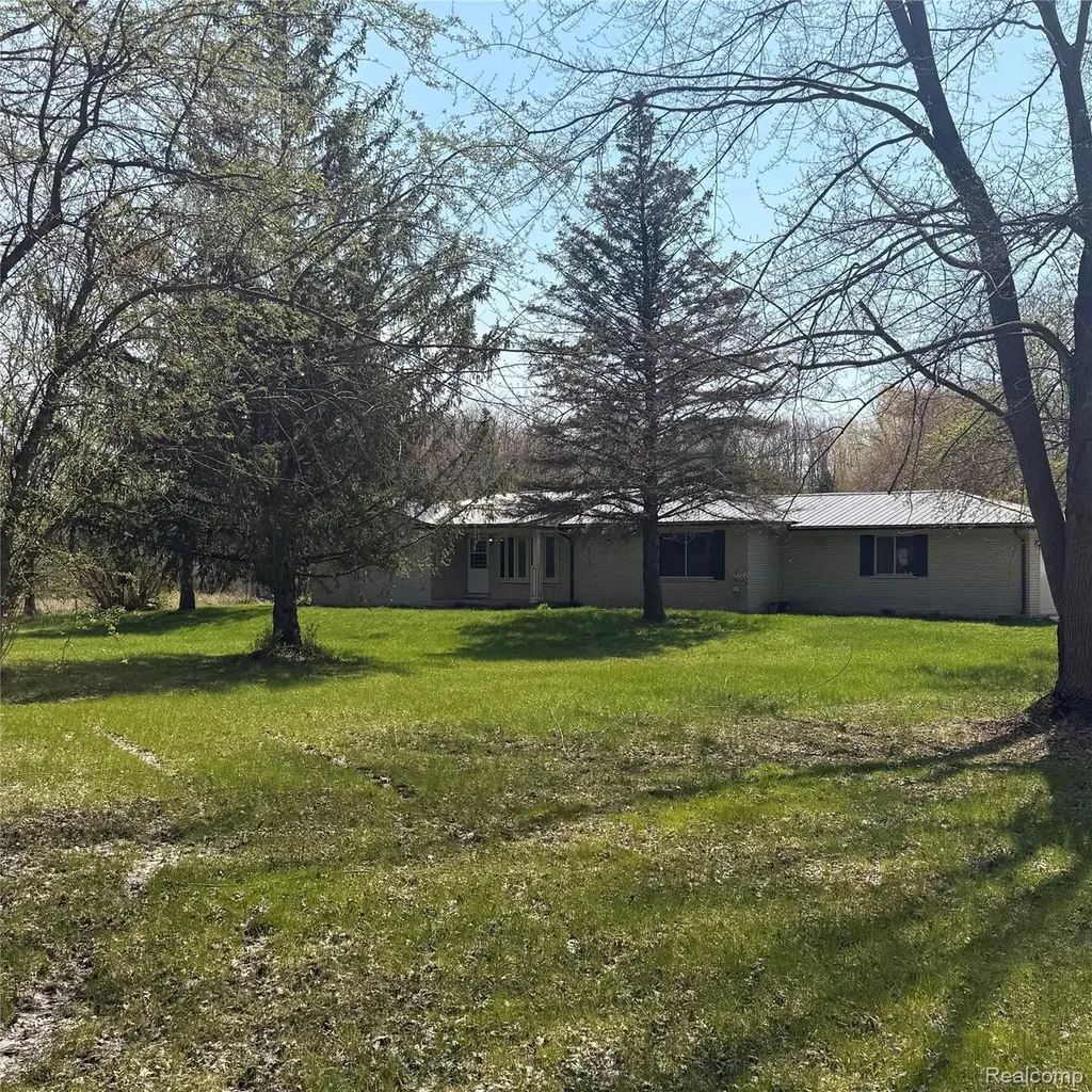 11779 Dunn Road St. Clair City MI 48041