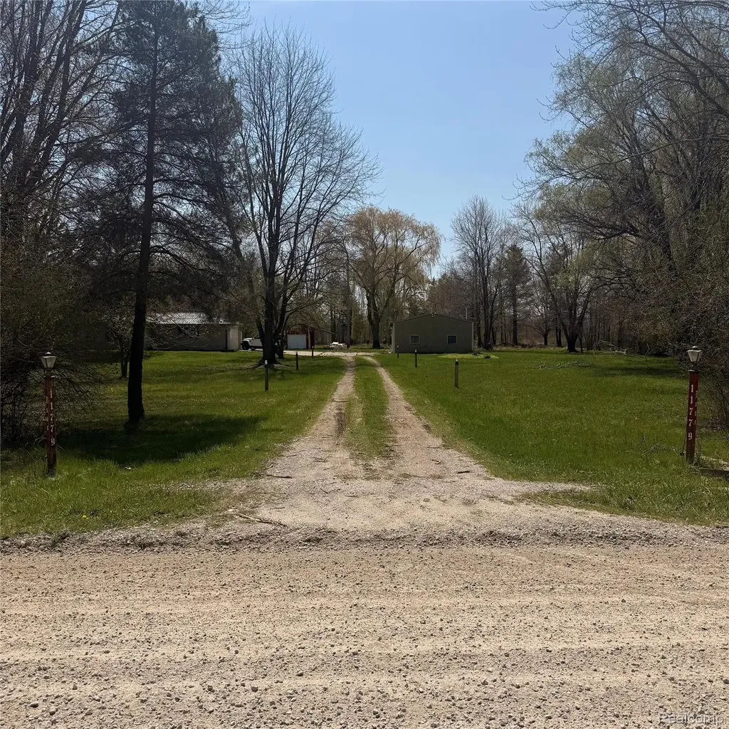11779 Dunn Road St. Clair City MI 48041