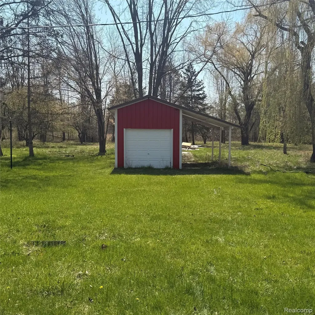 11779 Dunn Road St. Clair City MI 48041