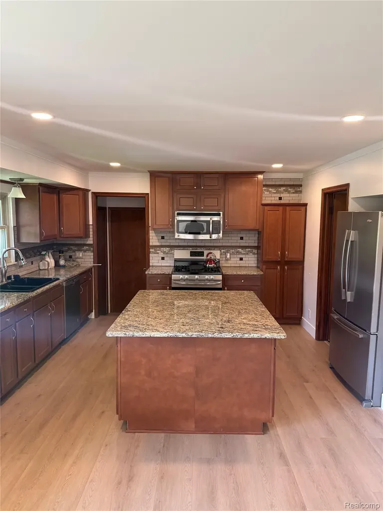 11779 Dunn Road St. Clair City MI 48041