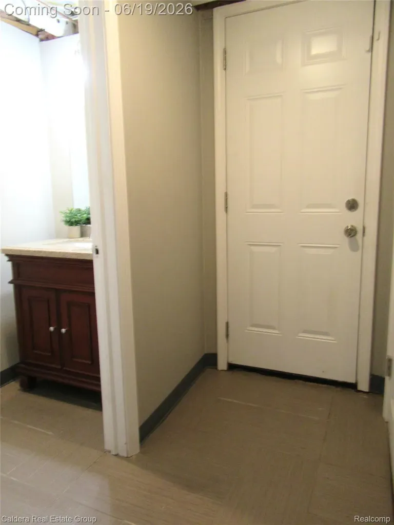 4251 Quebec Street Auburn Hills City MI 48326