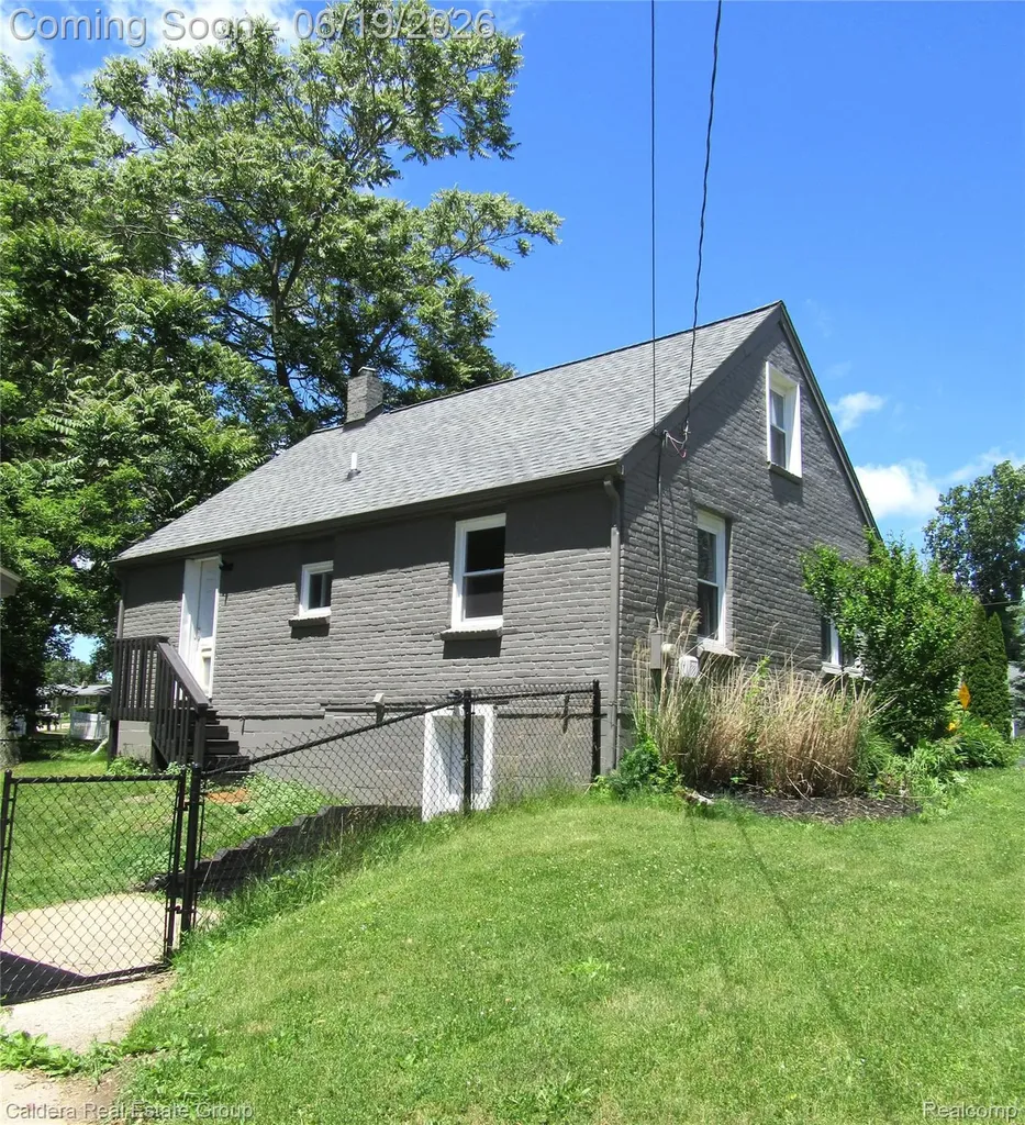 4251 Quebec Street Auburn Hills City MI 48326