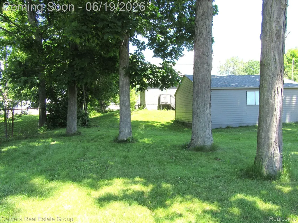 4251 Quebec Street Auburn Hills City MI 48326