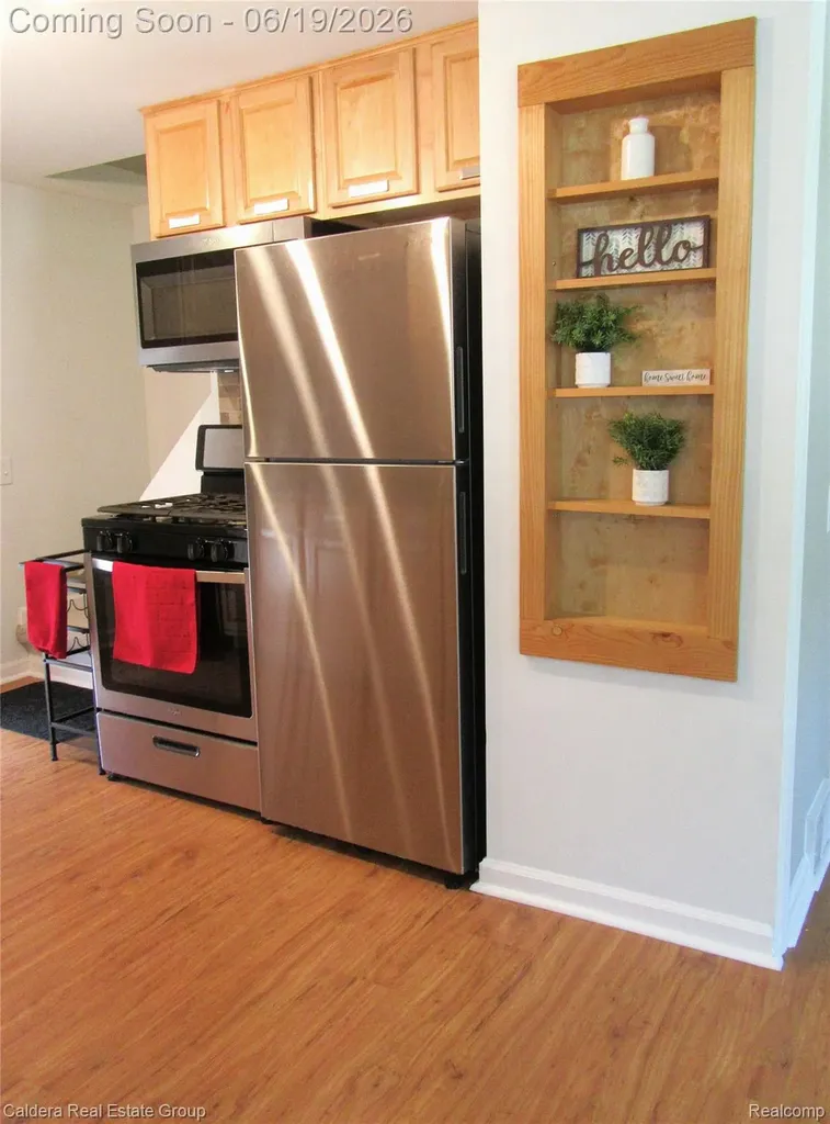 4251 Quebec Street Auburn Hills City MI 48326