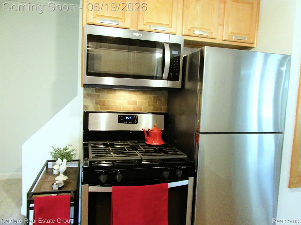 4251 Quebec Street Auburn Hills City MI 48326