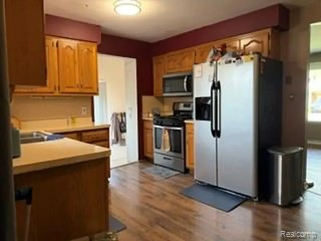 14137 Berkshire Street Riverview City MI 48193