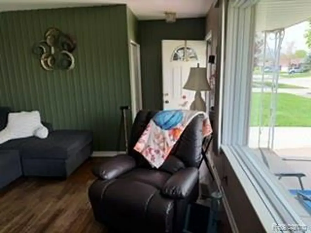 14137 Berkshire Street Riverview City MI 48193