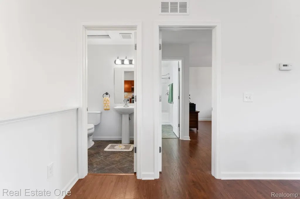 3513 Amber Oaks Drive Howell Township MI 48855