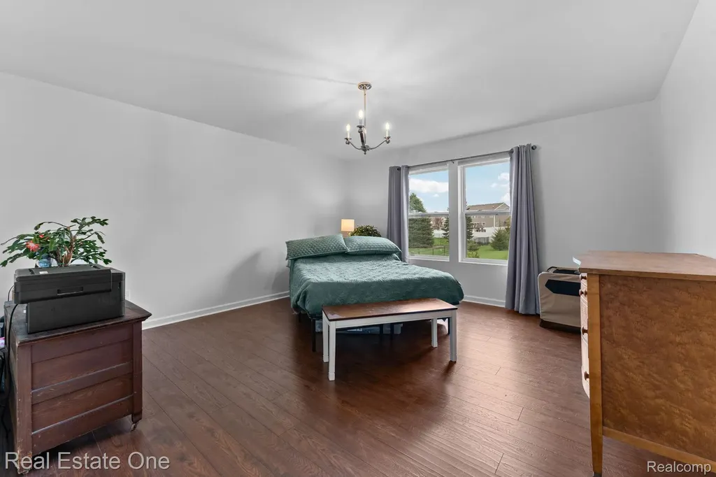 3513 Amber Oaks Drive Howell Township MI 48855