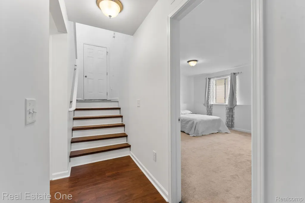 3513 Amber Oaks Drive Howell Township MI 48855