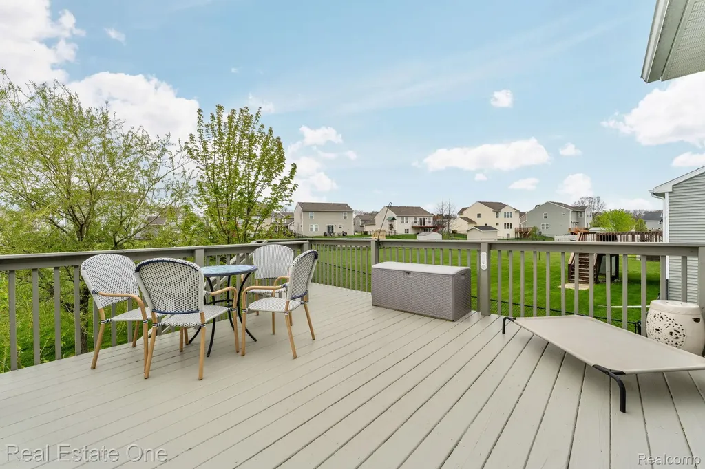 3513 Amber Oaks Drive Howell Township MI 48855