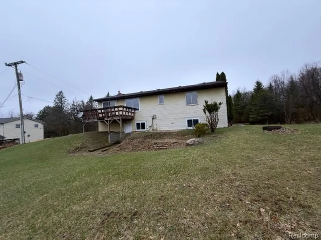 4630 Hummer Lake Road Brandon Charter Township MI 48462