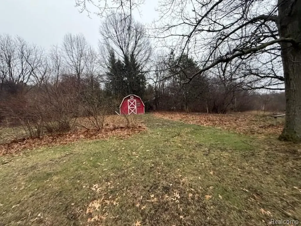 4630 Hummer Lake Road Brandon Charter Township MI 48462