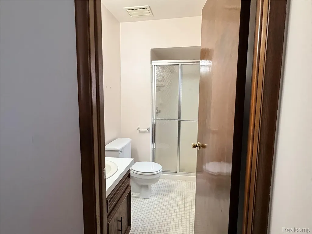 35774 Annette Drive Sterling Heights City MI 48310