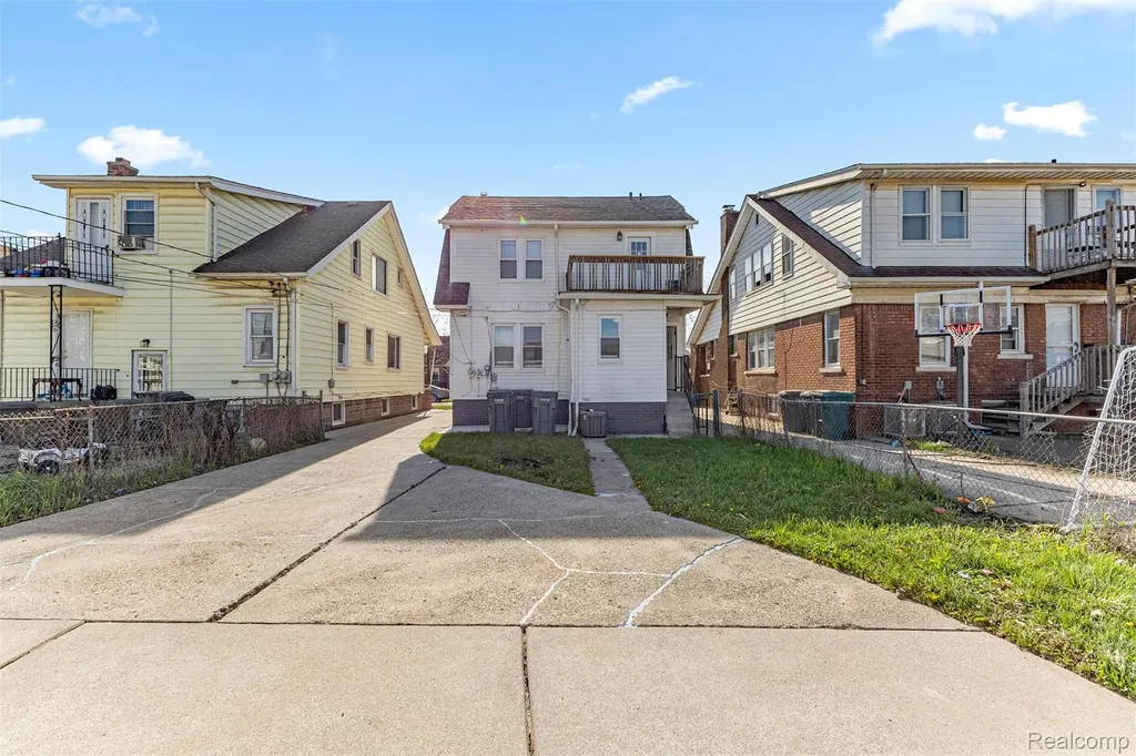 6842 Jonathon Street Dearborn City MI 48126